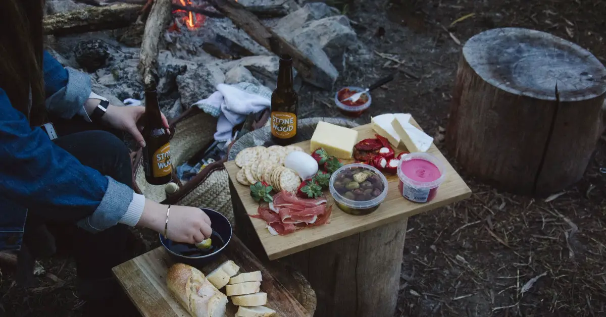 How To Prepare Food When Camping?